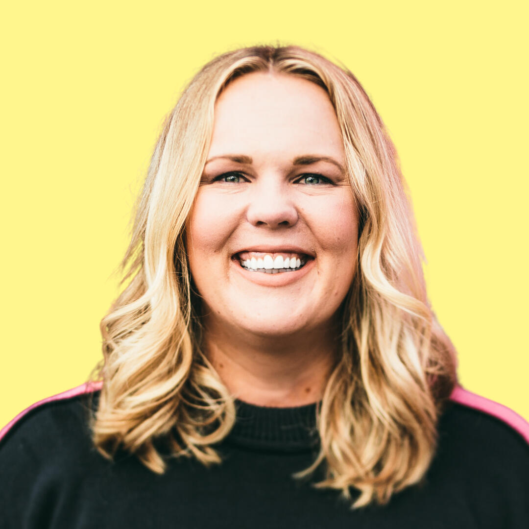 Hollie Tkac Headshot